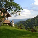 Toplak Chalet *